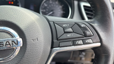 Nissan Qashqai 1.2 DiG-T N-Connecta 5dr Petrol Hatchback